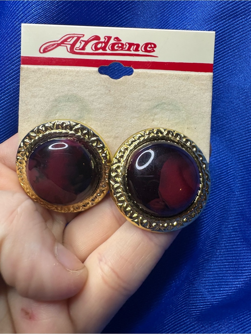 Vintage Ardène Burgundy Cabochon Gold Tone Clip On Statement Earrings